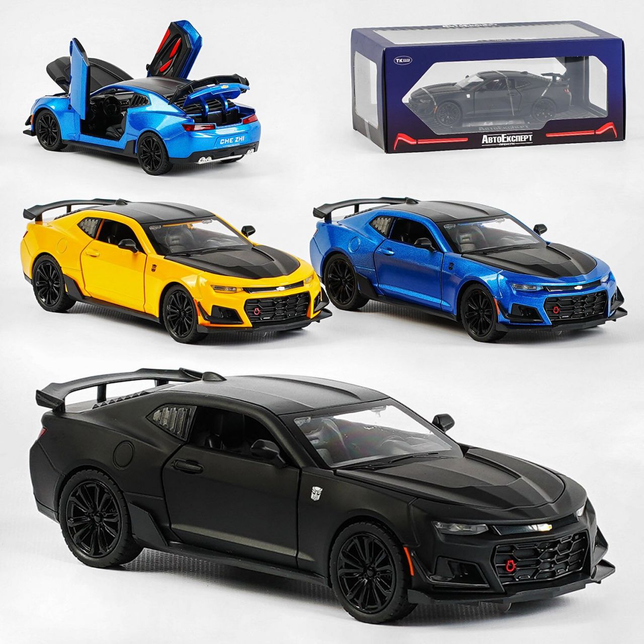 Машинка металопластик GT - 0820 "Авто Експерт Преміум", 3 кольори, металопластик, 1:24, звук, світло, інерція, відчиняються двері, багажник, капот