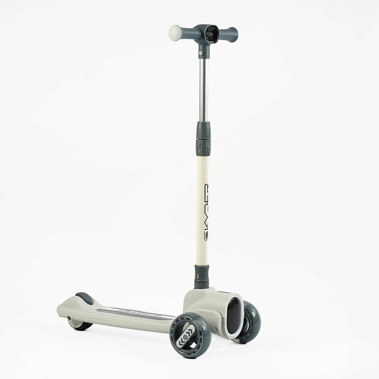 Самокат триколісний "Skyper" FG-00316