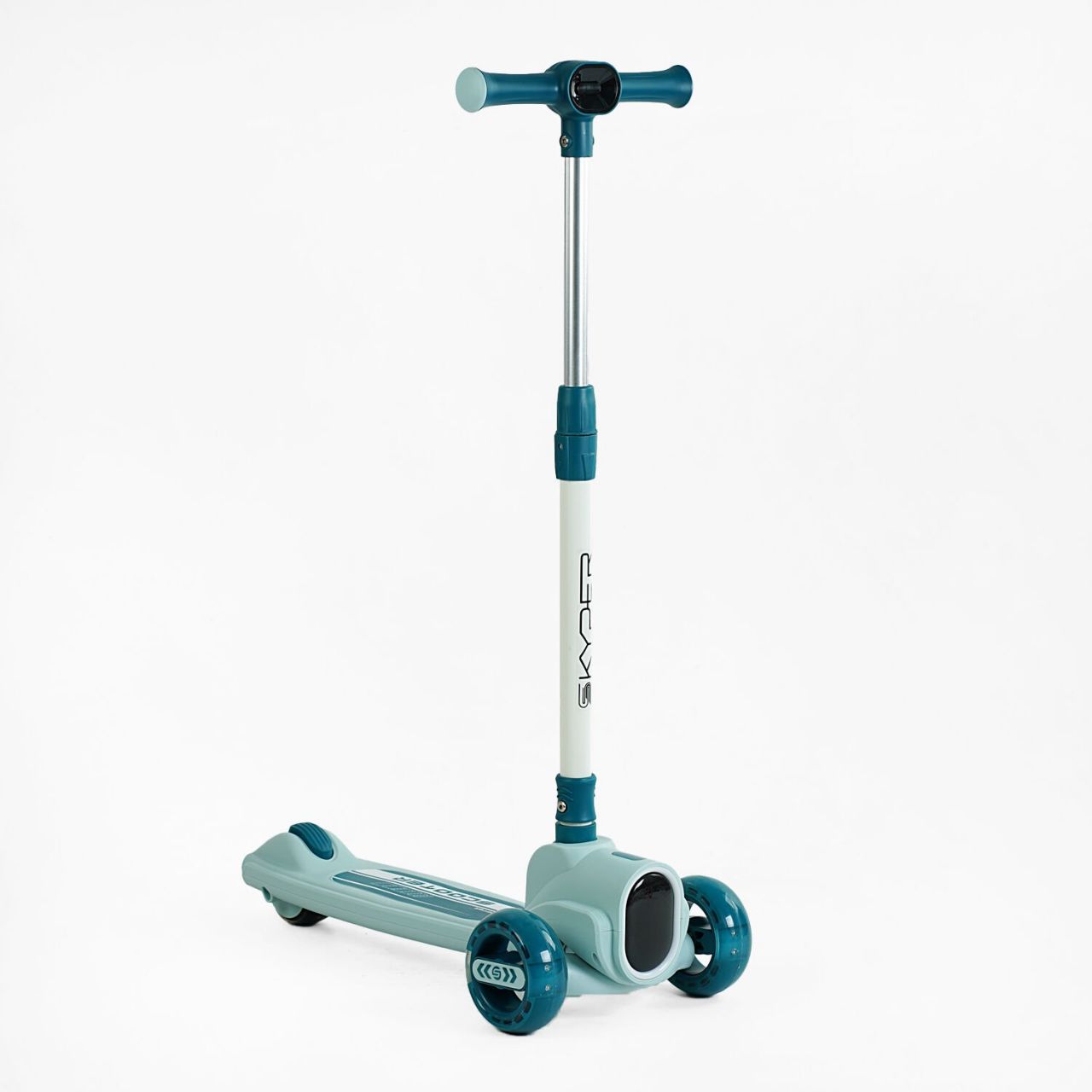Самокат триколісний "Skyper" FG-05712