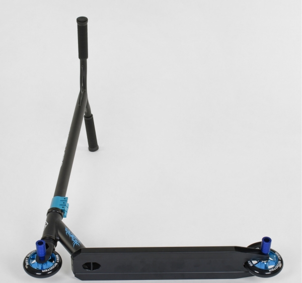 Самокат трюковый 32269 Best Scooter